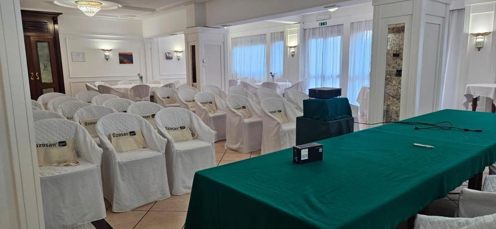 Hotel Civita أفيلينو المظهر الخارجي الصورة